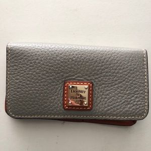 Dooney and Bourke wallet
